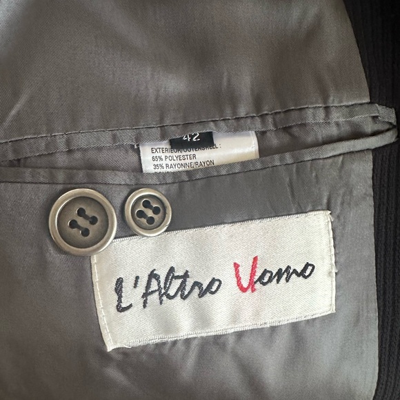 Black Button-Up Jacket - Picture 2 of 2